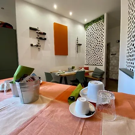 Bed & Breakfast Monteverdi L'arancio