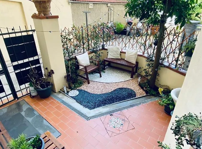 Bed & Breakfast Monteverdi L'arancio 4*